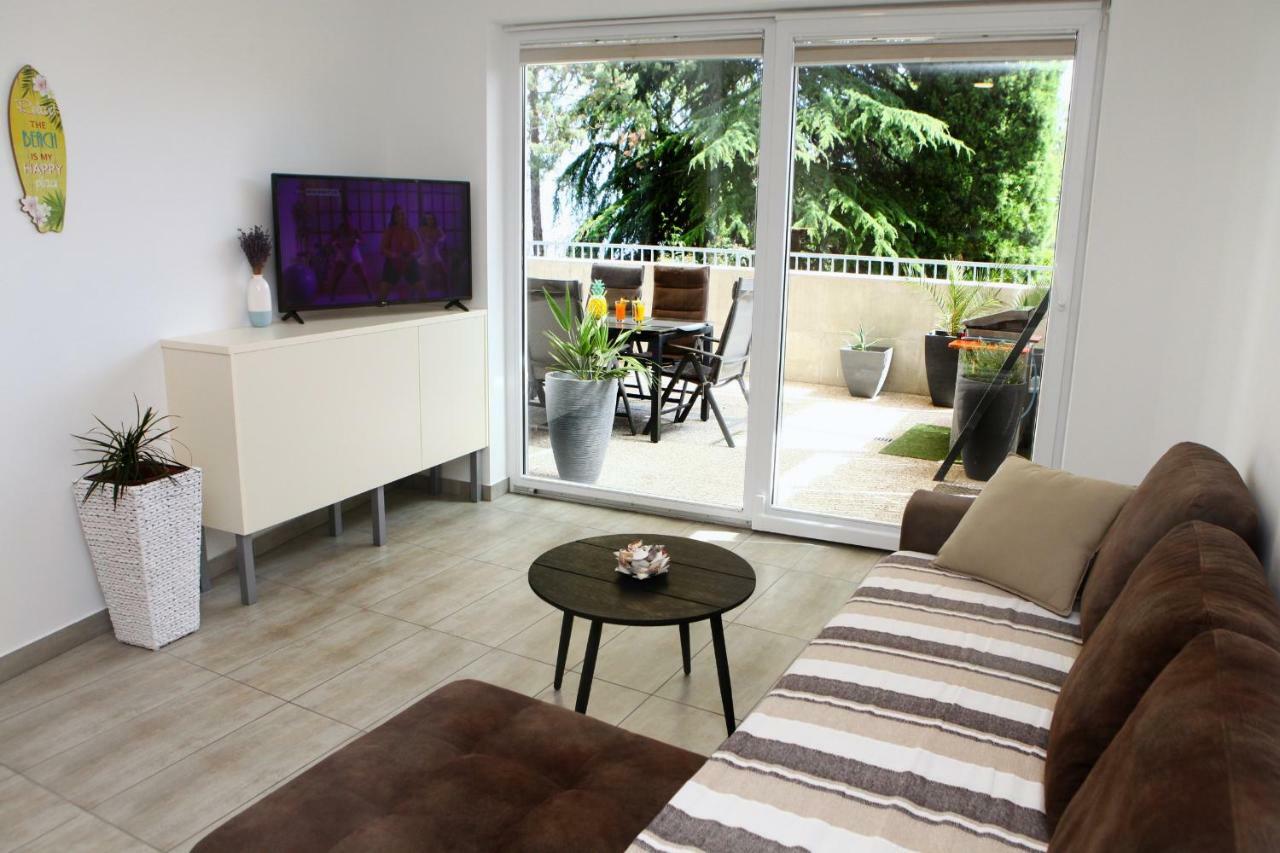 Trendy Apartment Izola Js Экстерьер фото